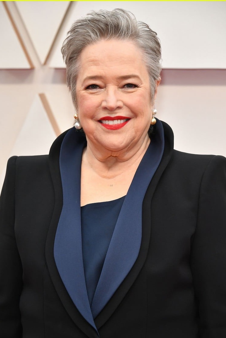 CinemaTweets1's tweet photo. 🚨BREAKING: Kathy Bates Has Announced Her Retirement from Acting 🚨

One of the Best Actors Alive &amp; A Living Legend https://t.co/Gydiow586H