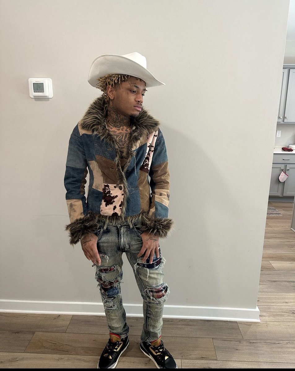 T//A (@luminabloodshed) on Twitter photo 