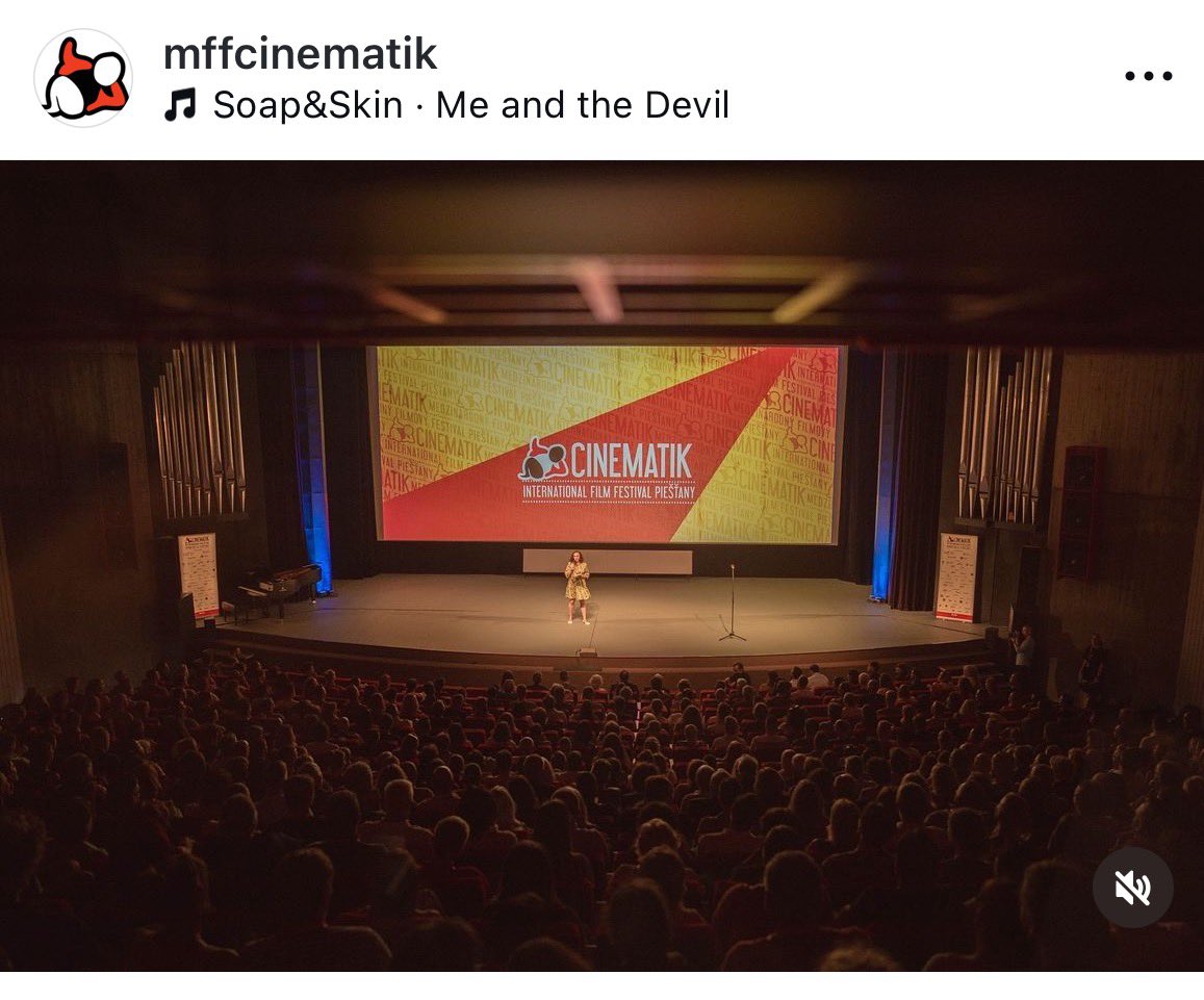 Tomáš Hubinák (@tomashubinak) on Twitter photo Už zajtra! 19. ročník medzinárodného filmového festivalu Cinematik | Piešťany | 10. až 15. septembra 2024. | 6 dní, 7 kinosál, 100 filmov + sprievodný program, diskusie, gastro, párty, zážitky. Ste vítaní ❤️
#Piestany #MestoSnov <a href="/MFFCinematik/">MFF Cinematik</a> #film #filmfestival #kultura Už zajtra! 19. ročník medzinárodného filmového festivalu Cinematik | Piešťany | 10. až 15. septembra 2024. | 6 dní, 7 kinosál, 100 filmov + sprievodný program, diskusie, gastro, párty, zážitky. Ste vítaní ❤️
#Piestany #MestoSnov <a href="/MFFCinematik/">MFF Cinematik</a> #film #filmfestival #kultura