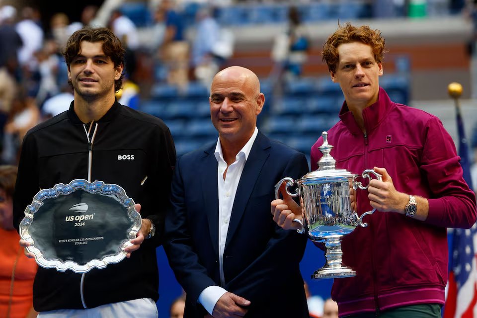 openerapod's tweet photo. 🎾🗽 New Open Era! 🎾🗽

Simon and @DesaiDevang have thoughts on the #USOpen, Sabalenka, Sinner, Fritz, Pegula, sponsor patches, coaches, commentators + plenty more..

🎙️ https://t.co/zPTu6it6ke https://t.co/4zzi6zKmGk