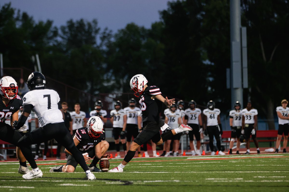 MSUM Dragon Football tweet media