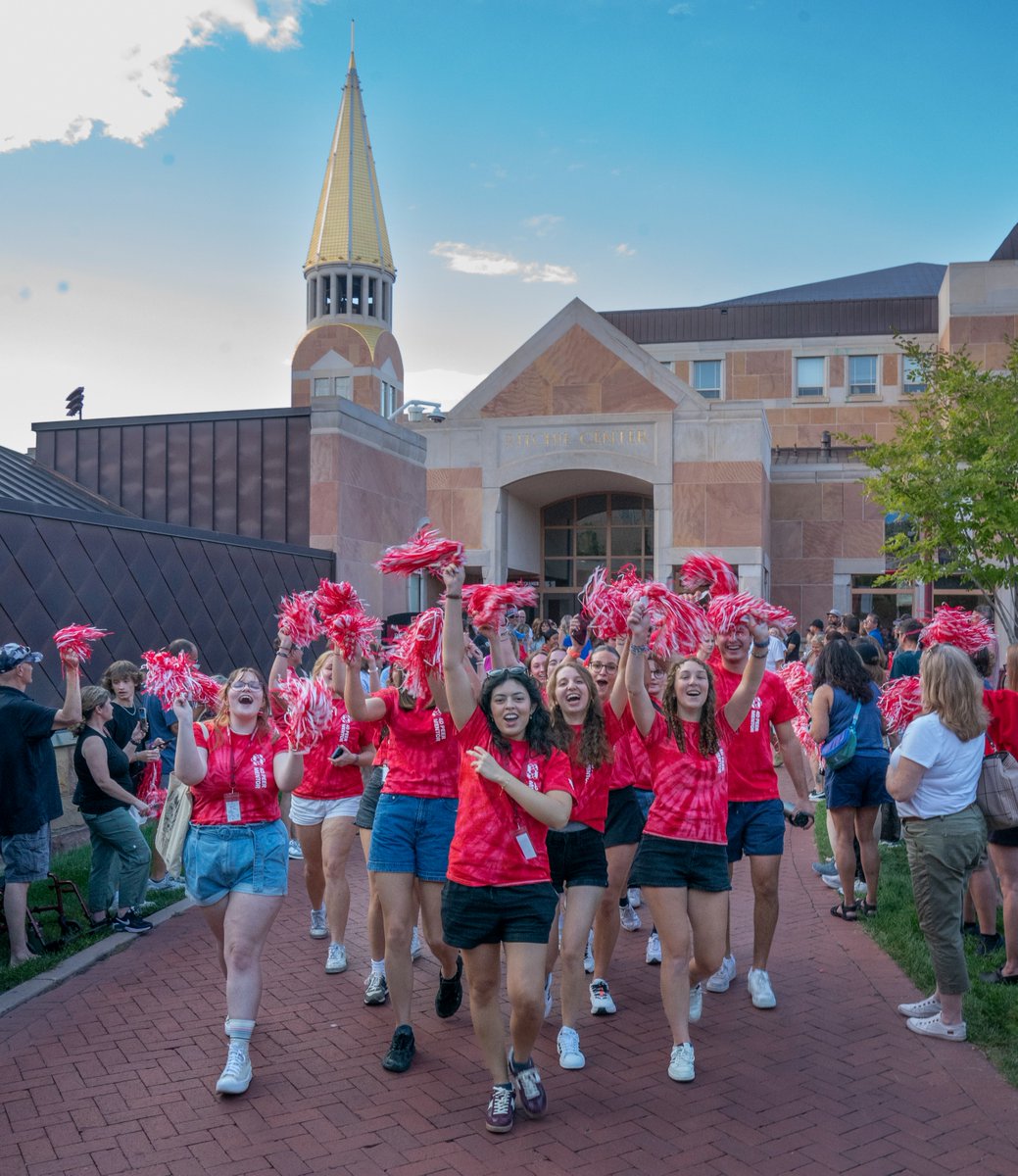 Here's to another year of learning, growth and memories that will last a lifetime. Cheers to a fantastic first day, DU! ❤️💛

#BacktoSchool x #UniversityofDenver
