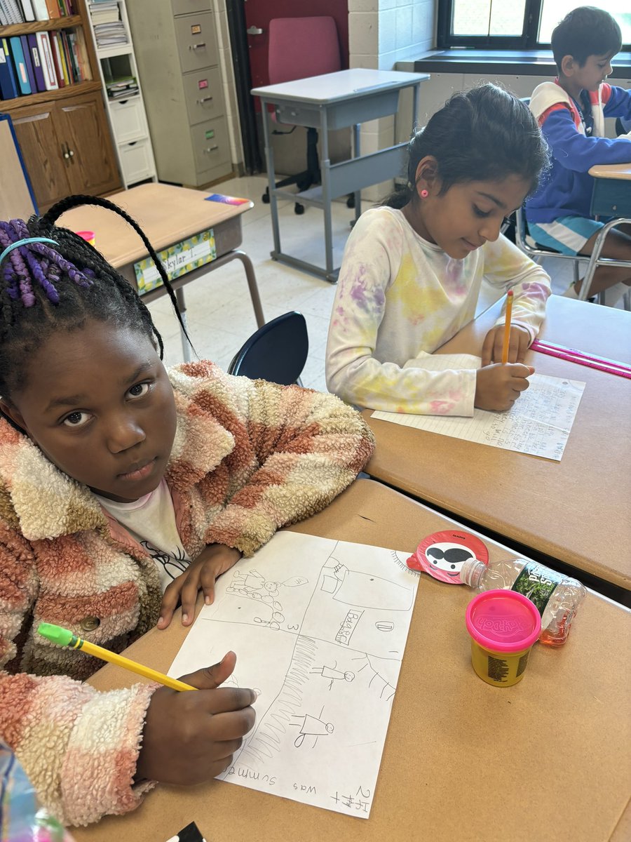 MrsJackopsic's tweet photo. We are working so hard on alternate endings to our read aloud from “Wind in the Willows.” https://t.co/9Z0VfjbDTJ