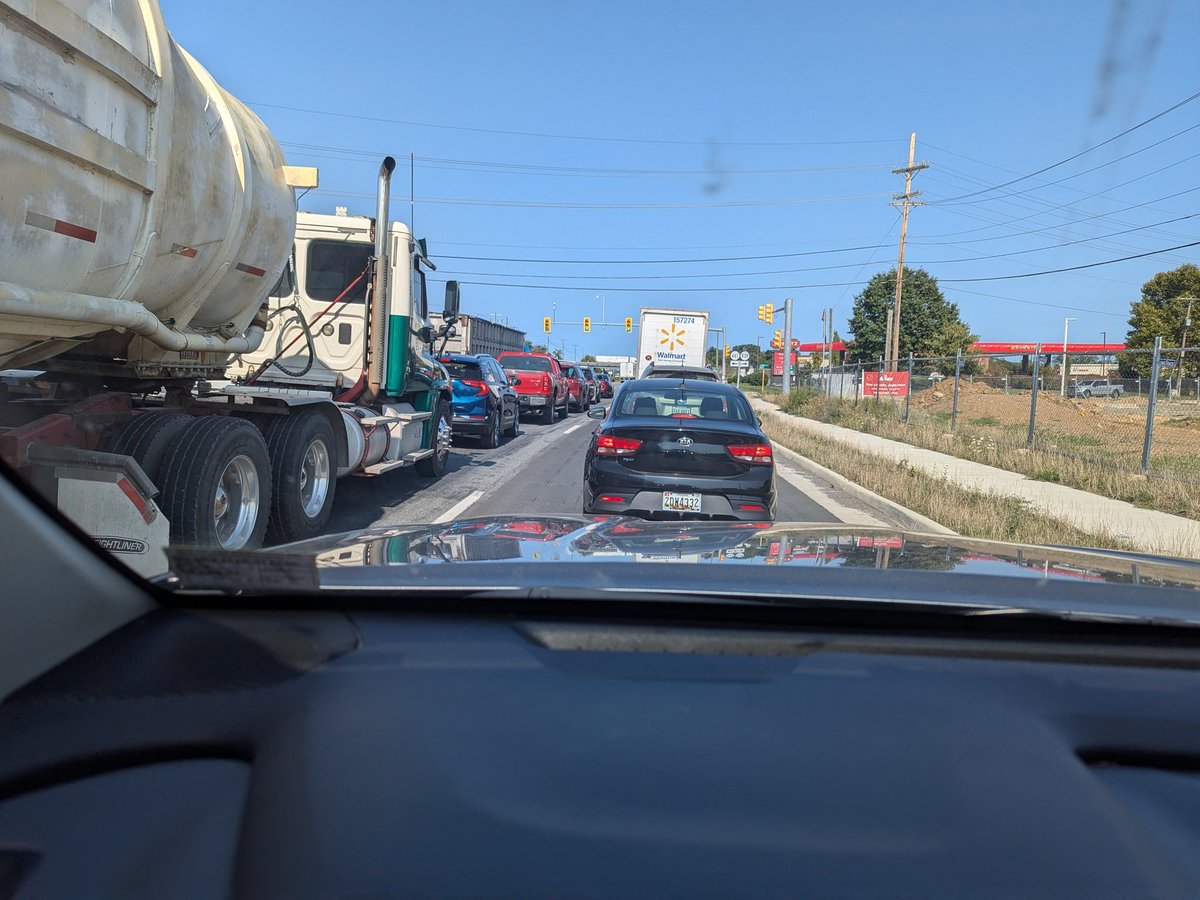 Jonathan tweet media