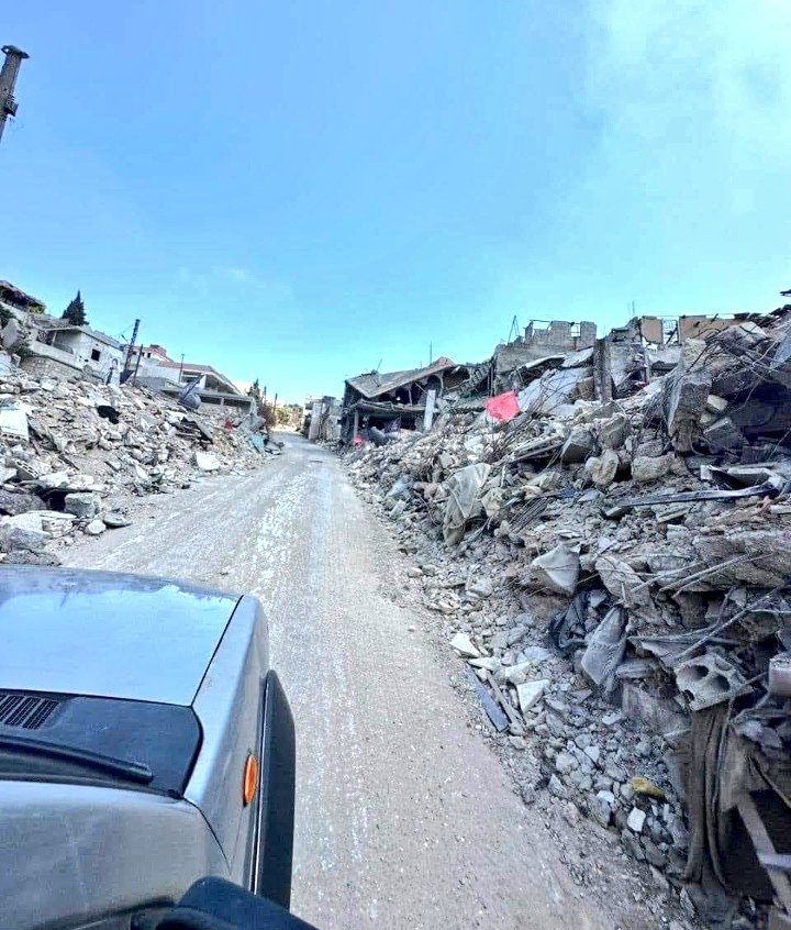 RaymondFHakim's tweet image. #إيران #لبنان 
▪️الخامنئي: لا ضرر في التراجع "التكتيكي" أمام العدو

-طيب سؤال أيها الفارسي:

▪️ماذا عن الذي يحصل اليوم، أليس أيضا "تكتيكي" لدمار لبنان يا
 خ ب ي ث !! ☹️
#جنوب_لبنان