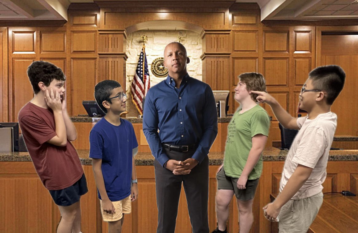 Sturgeonteach's tweet image. Congrats to Unit 1 for winning king of the mountain with their writing and delivery of Bryan Stevenson’s closing statement. Just Mercy is having quite an impact’s on them all. #ilovemyjob