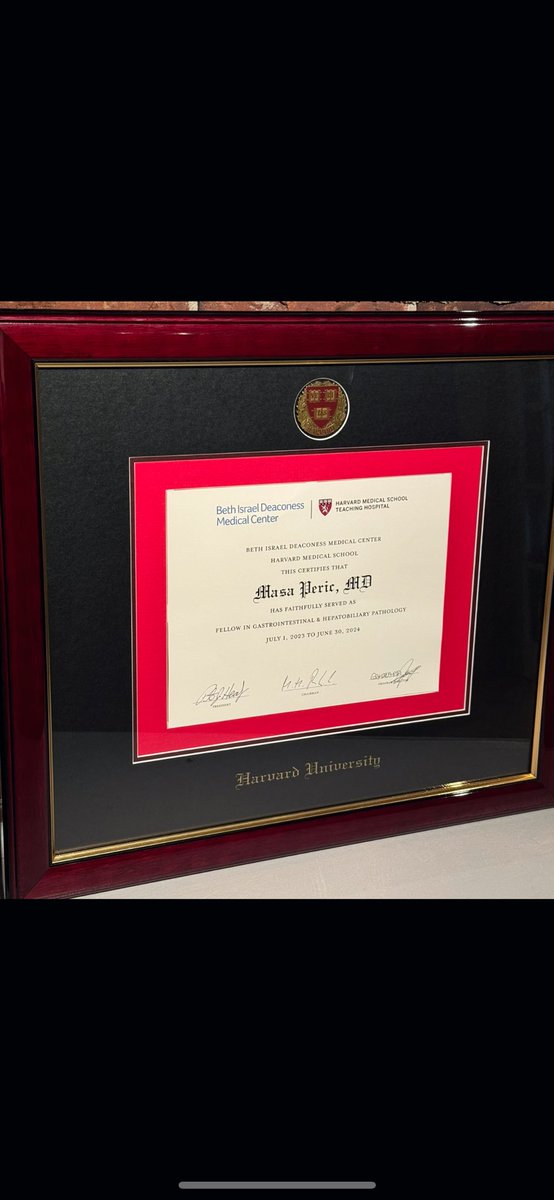 Finally framed it! :) After the wonderful experience that was my GI/hepatobiliary pathology fellowship (and previously, residency) <a href="/BIDMCpath/">BIDMC Pathology</a>, I am ready for the next step in my career <a href="/chumontreal/">CHUM</a> 🇨🇦!