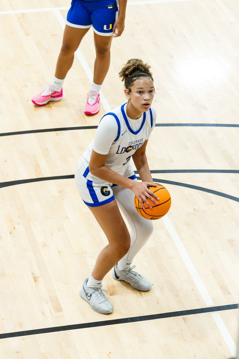 Select Events Basketball tweet media