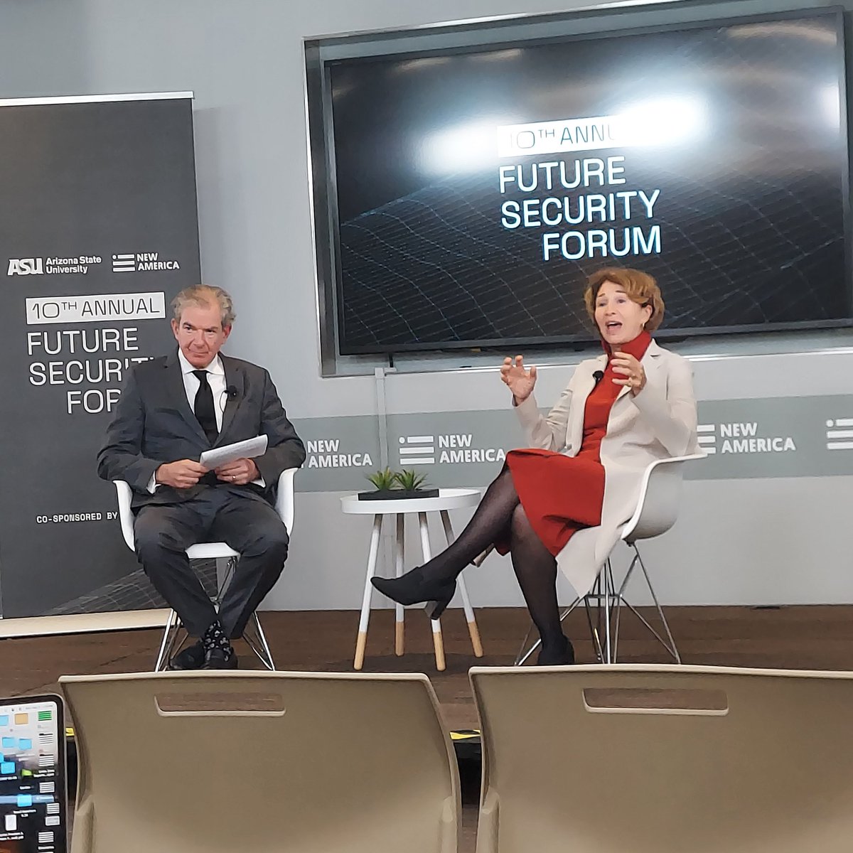 yneyman's tweet photo. Caliber of conversation at #futuresecurityforum was just mind blowing. One of those days I feel starstruck working at @NewAmerica . Photo here of @SlaughterAM and @peterbergencnn on what a #Harris foreign policy might look like. One of many great panels.  watch the livestream ⬇️ https://t.co/CTNK3bQjZu