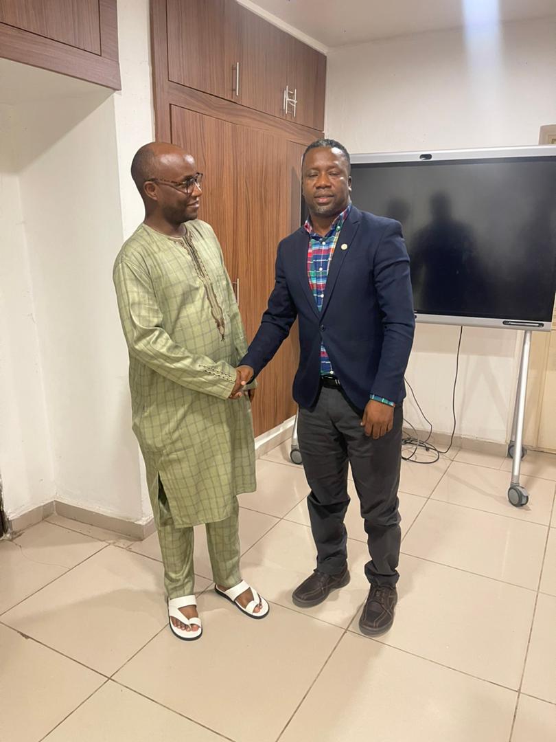 Today, I had the pleasure of receiving Emmanuel Octave Bananeza, the New Country Director of Welthungerhilfe Sierra Leone, for a courtesy visit. We discussed WHH's initiatives aimed at enhancing food security, promoting agricultural development for youth.