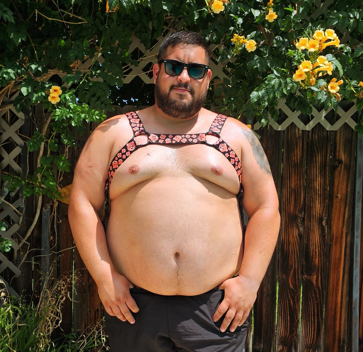 Summer might be winding down, but there's always time for sexy gear! Over 100+ patterns and colors to choose from! Customize your gear today! Check out the website for updates! DM or email with questions! LET'S PARTY!

🤵🏽‍♂️- Andre
📸 - @KamenRoss