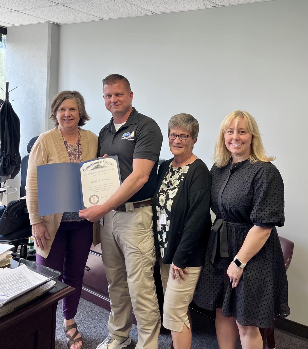 KYDOCJT's tweet image. 📷📷 Join us in congratulating KLEFPF Fiscal Manager Jennifer Duerson on an incredible 20 years of service with the Kentucky Department of Criminal Justice Training! 📷 
Thank you, Jennifer, for your commitment to excellence! 
#ServiceMilestone #DedicatedService #DOCJT #KLEFPF