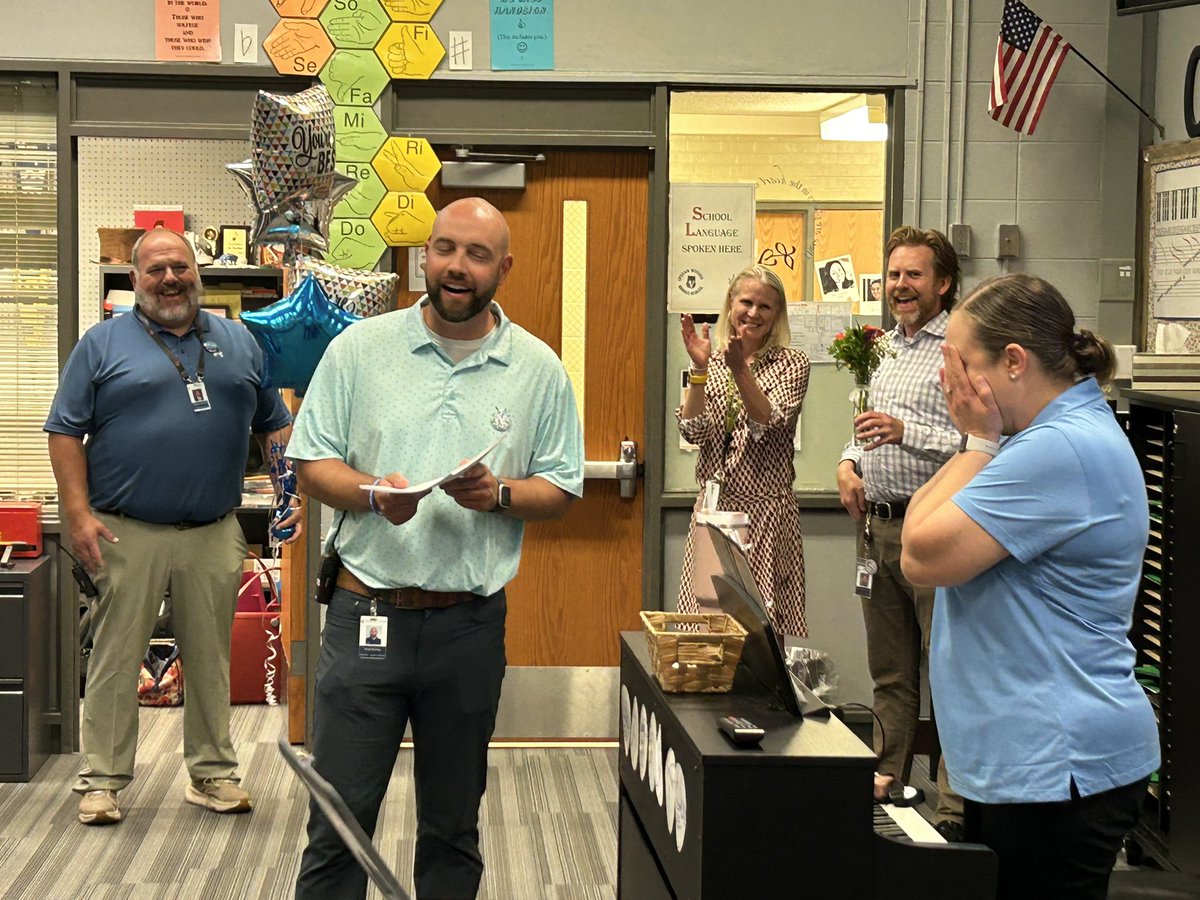 Lindsey Constance (@lcteach_learn) on Twitter photo Congrats to the IWMS Kansas Teacher of the Year Nominee Rebecca Donahoo! 🎉<a href="/IWMSWolves/">Indian Woods Middle School</a> <a href="/dreiling_grant/">Grant Dreiling</a> <a href="/thesmsdhr/">SMSD Human Resources Team</a> <a href="/Bclaypool63/">Brandon Claypool</a> Congrats to the IWMS Kansas Teacher of the Year Nominee Rebecca Donahoo! 🎉<a href="/IWMSWolves/">Indian Woods Middle School</a> <a href="/dreiling_grant/">Grant Dreiling</a> <a href="/thesmsdhr/">SMSD Human Resources Team</a> <a href="/Bclaypool63/">Brandon Claypool</a>