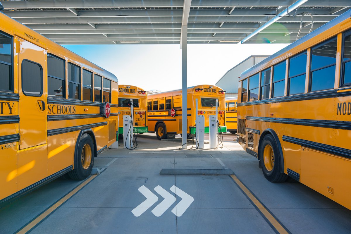 MobilityHouse's tweet photo. Join us in celebrating World EV Day 2024 - we saved you a spot! 🌎 ⚡ The Mobility House is proud to be committed to zero emission transportation since 2009!
How are you celebrating #WorldEVDay!?
#worldevday #drivechange #electricvehicles #emobilty #evfleets #electricfleet https://t.co/sXfOmRbBbH
