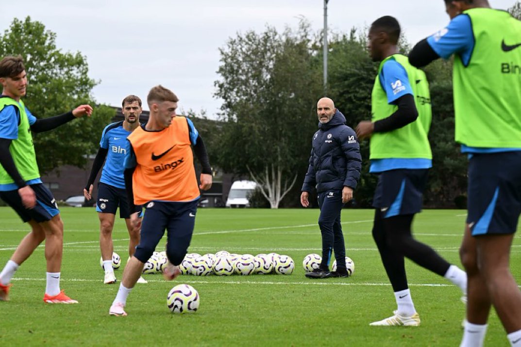 Tunnykvng's tweet photo. Cole Palmer back in training ✨🥶 https://t.co/apkuKX4QW8