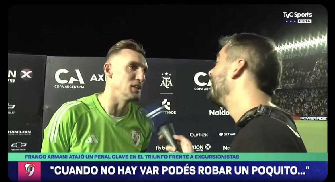 BocaJrsSports's tweet photo. Un pícaro // Cárcel o bala https://t.co/v3eds75hxG