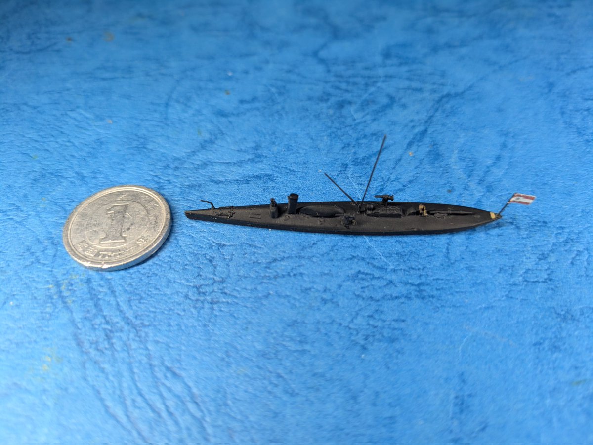 yamapanski's tweet photo. #艦船模型 #模型 #スケールモデル #プラモデル #軍艦 #艦船 #船 #艦艇 #ウォーターライン 1/700 #SModel #改造 #オーストリア #海軍 #水雷艇 #ラーベ #Rabe 改造。
ホチキス式37mm砲の砲架を円錐砲架に変更しました。 https://t.co/ElbUfr4hqE