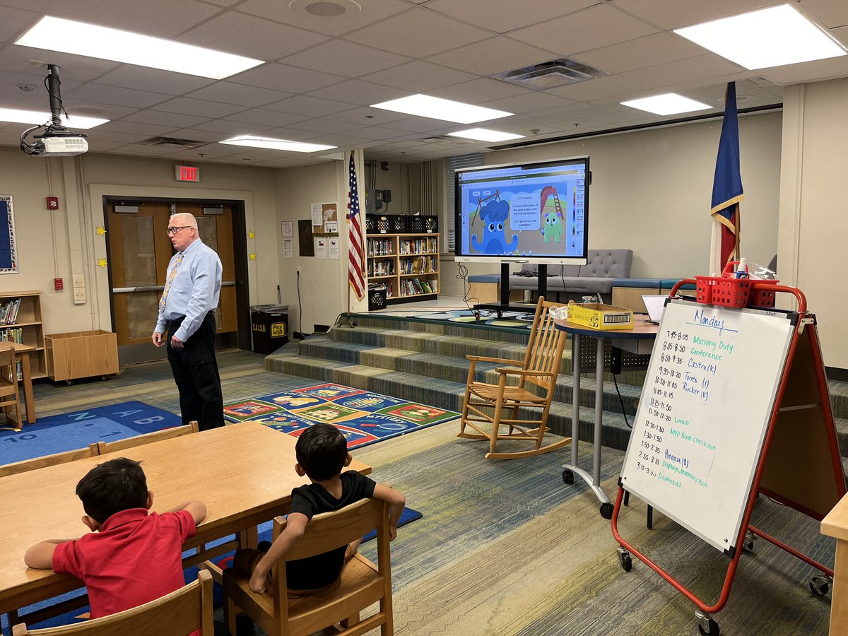 Jeanette Campbell (@edtechcampbell) on Twitter photo Mr Bower, new librarian at Fenwick Academy, jumping into digital citizenship lessons <a href="/Seesaw/">Seesaw</a> and <a href="/CanvaEdu/">Canva Education</a> Never too young to learn! Kinder Ss discussing their digital footprint! <a href="/SAISDLibraries/">Library Media Services, SAISD</a> Mr Bower, new librarian at Fenwick Academy, jumping into digital citizenship lessons <a href="/Seesaw/">Seesaw</a> and <a href="/CanvaEdu/">Canva Education</a> Never too young to learn! Kinder Ss discussing their digital footprint! <a href="/SAISDLibraries/">Library Media Services, SAISD</a>