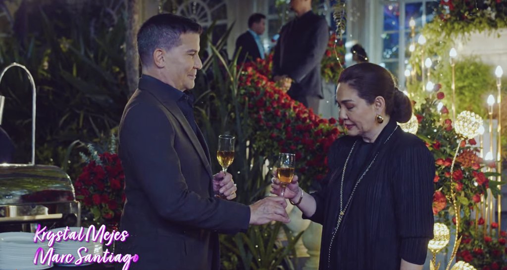 mariasevillaaaa's tweet photo. Ang eksenang ito ang nagpapatunay na bagay na bagay talaga sa kanila ang tawaging #VitTer HAHAHA!
#LavenderFields
#LavenderFieldsOnNetflix
#MaricelSoriano
#EduManzano
#EduCel
#AsterFields https://t.co/tjEl0rjJBs