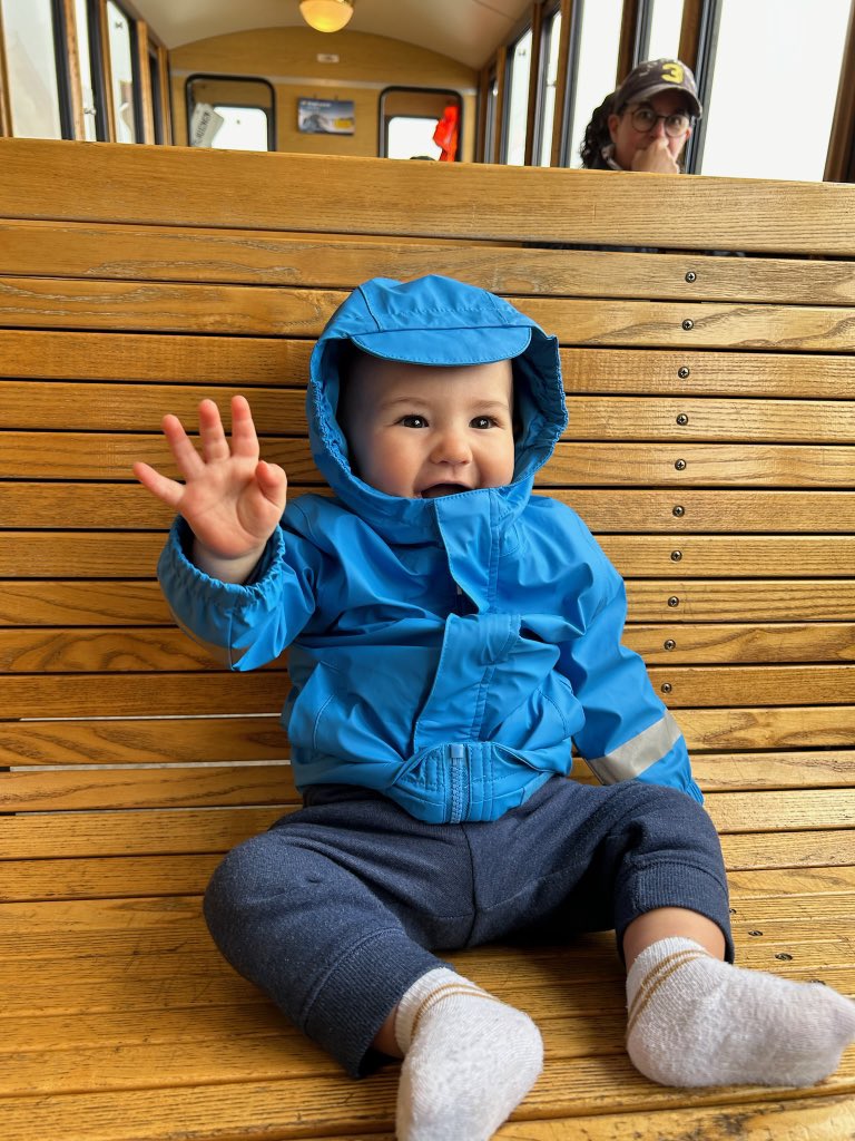 LifeofCPerry's tweet image. Being a dad is the absolute best.

Highlight of traveling is seeing life thru this little guy’s eyes - Everything’s brand new to him. 

First train ride yesterday 🚂