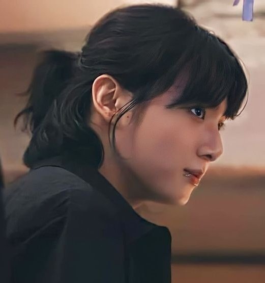 aceskoomi's tweet image. Anime                                         Real