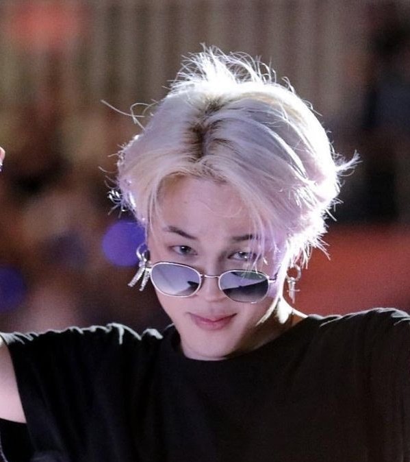 aceskoomi's tweet image. Anime                                         Real