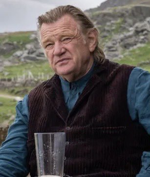 DiscussingFilm's tweet photo. Brendan Gleeson has been officially cast as a villain in the ‘SPIDER-NOIR’ series.

(Source: https://t.co/AZz6wjRO3V) https://t.co/ETHESoINPC