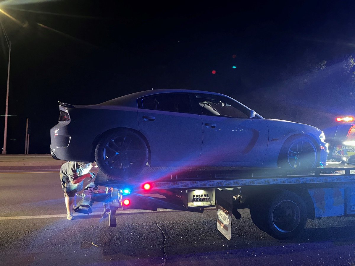 kcpolice's tweet image. …also joined, as some vehicles were stolen. Officers also recovered four guns.

Officers put their personal safety at risk against hundreds of criminals who chose not to obey the law, but the streets belong to all of us, and we will continue the work.

2/2