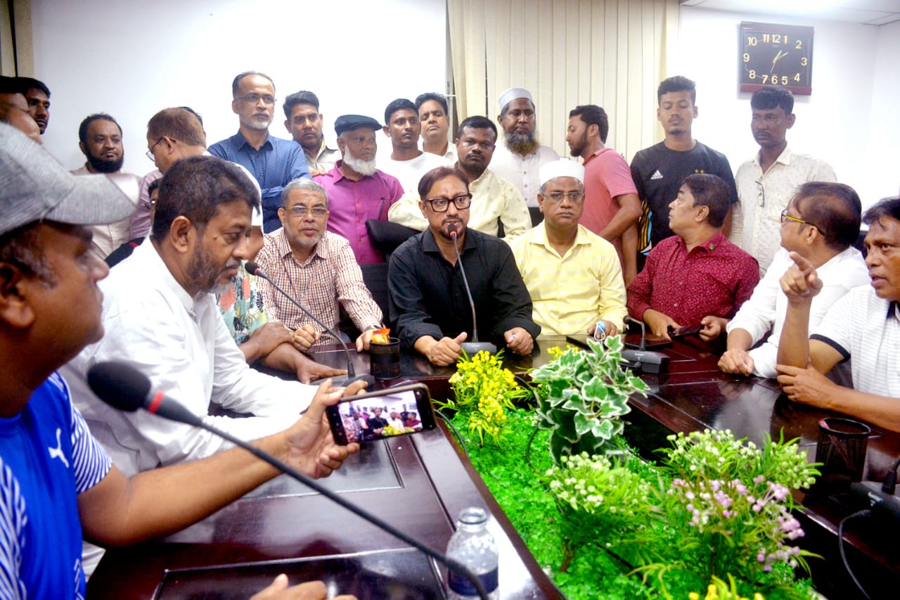 ক্যান্সার রোগীর আধুনিক চিকিৎসায় মা ও শিশু হাসপাতাল অগ্রণী ভূমিকা পালন করবে – ডা: শাহাদাত হোসেন