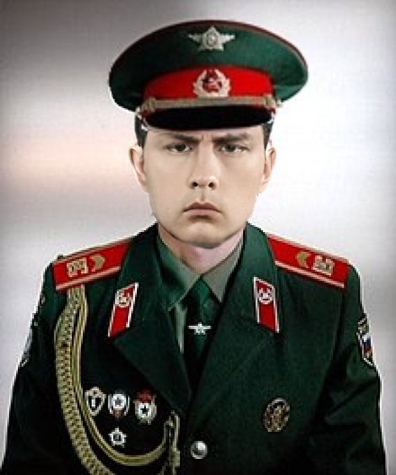 macmike086's tweet photo. #CompromisedAsFuck is #PierrePutin, or Comrade PeePee. https://t.co/imwagebC2A