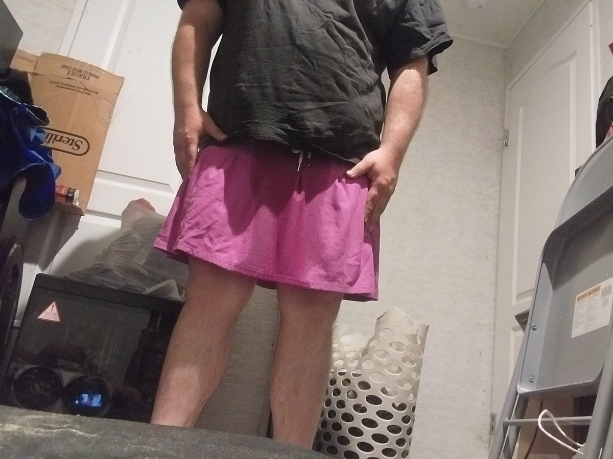 OmorashiC's tweet photo. Once again I couldn't hold it in >///< I beginning to think i may need diapers #omorashi #maleomorashi #wetting https://t.co/syqAg59qGn