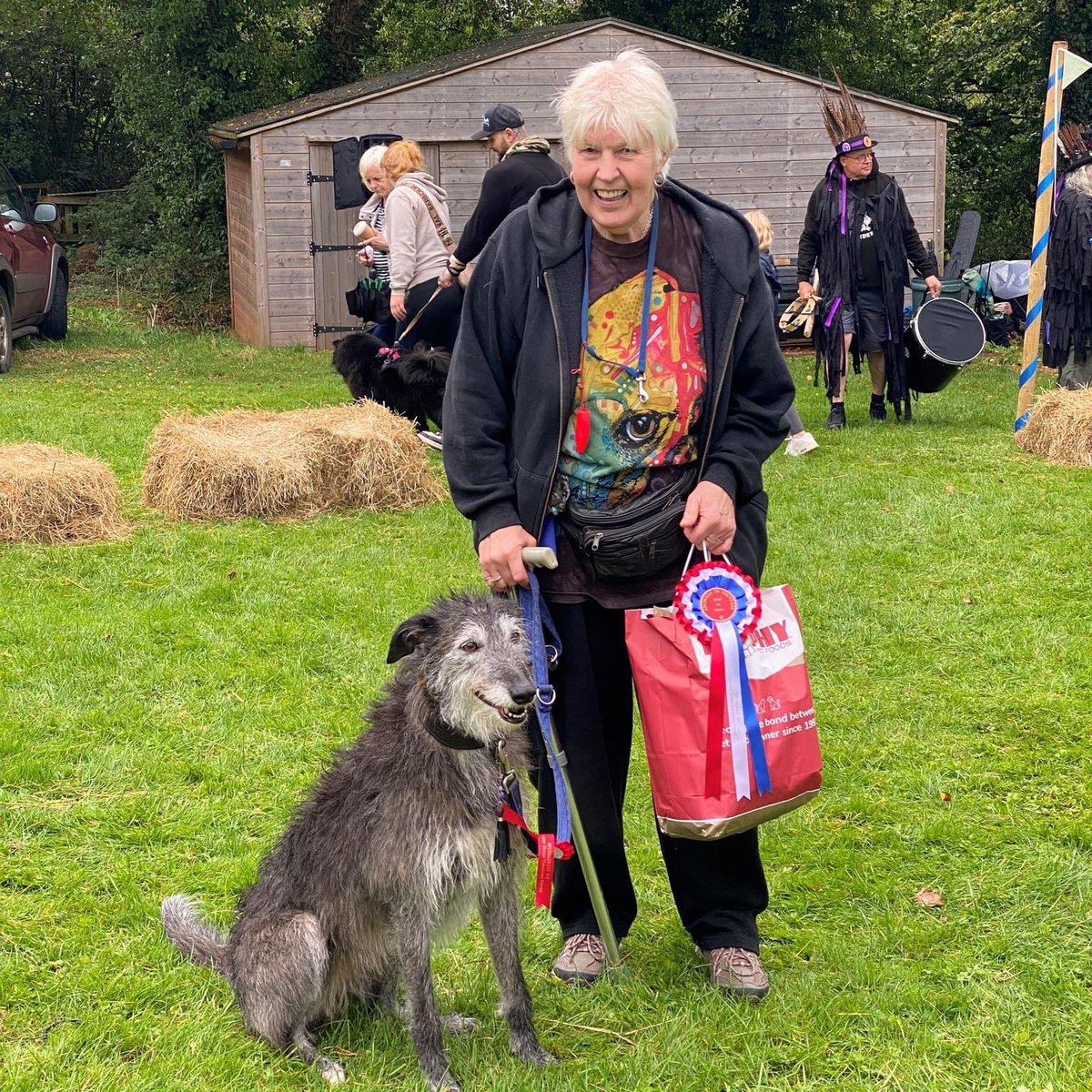 Lovely to see a <a href="/TrophyPetFoods/">Trophy Pet Foods TQ</a> customer won the Best in Show at the #Marldon Apple Pie Festival judged by <a href="/AIDIPPLEPEN/">Animals in Distress</a> Congratulations 🐾🐾