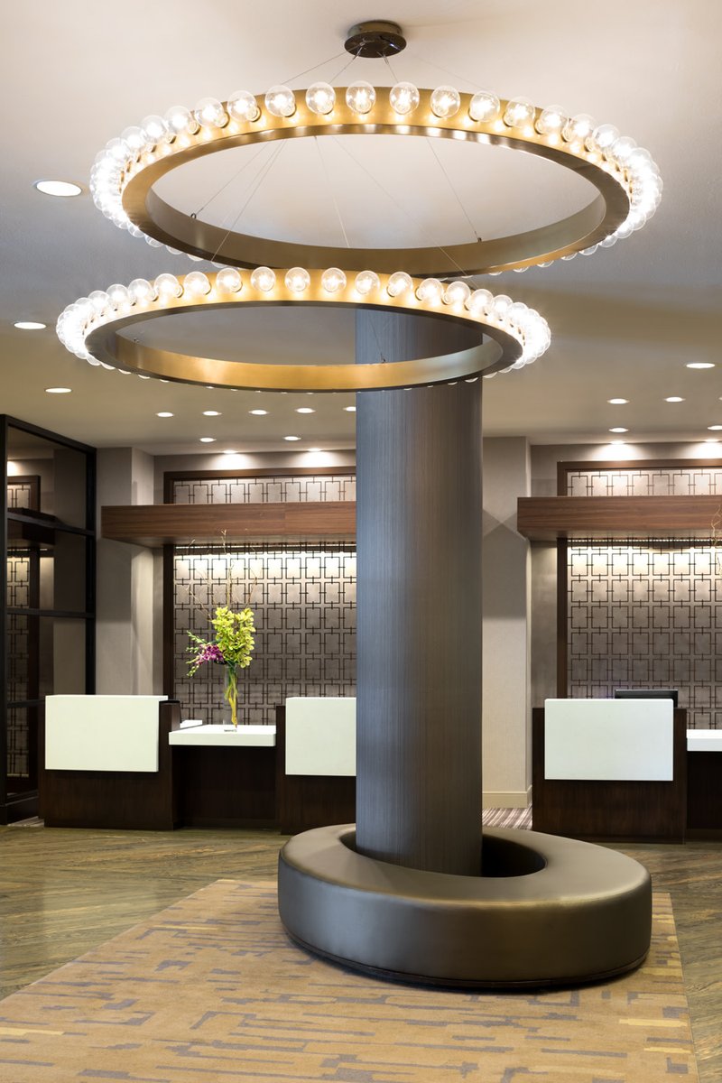 Our front desk team is here to help make your Dallas stay as smooth and enjoyable as possible. 🛎️