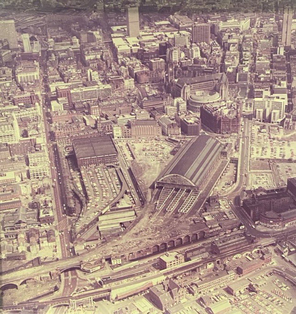 𝐌𝐚𝐧𝐜𝐏𝐢𝐜𝐭𝐮𝐫𝐞𝐬 tweet media