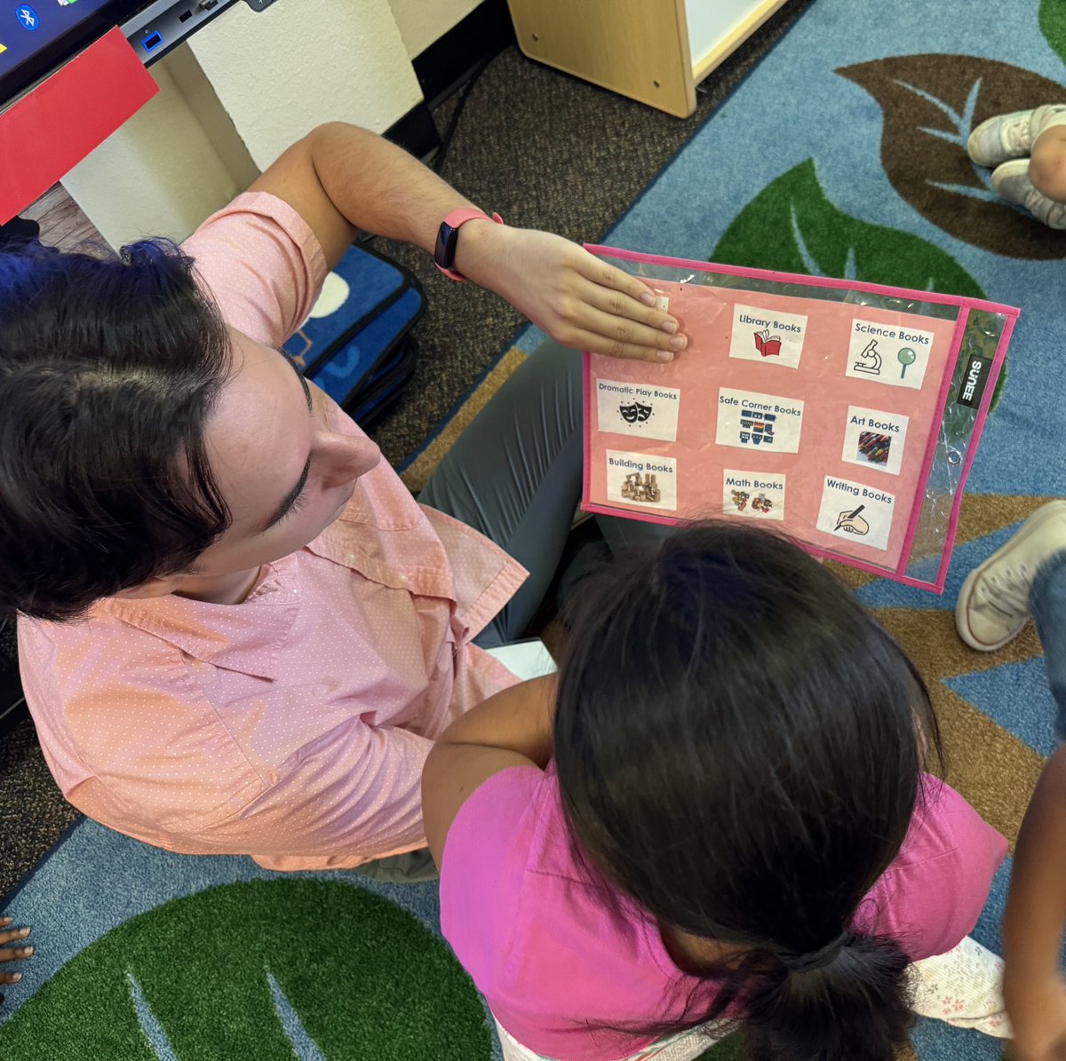 RRISDPK's tweet photo. Mr. Colin and Ms. Schindler support students as they make plans for purposeful play during high quality learning centers. Before each center time, students select where they want to play first and talk about what they will do there. #DevelopingLanguage @DFT_Braves @LilyDreher https://t.co/JVZNdQYYgO
