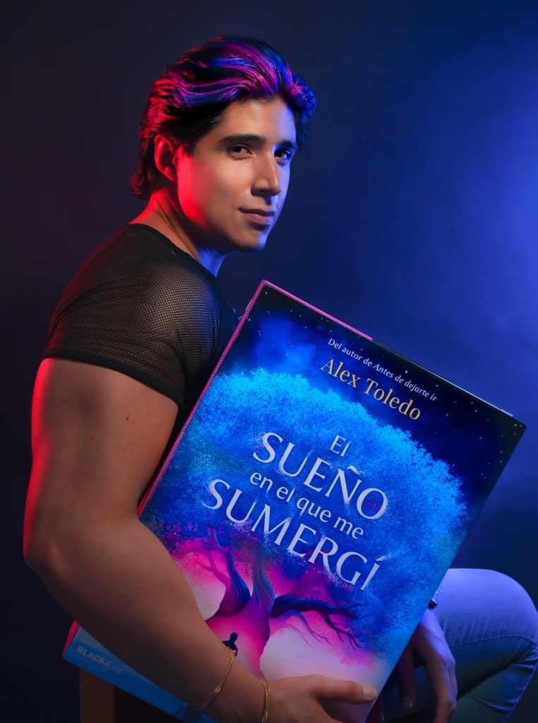 alejilloTol's tweet image. Todos tenemos historias de supervivencia y experiencias difíciles de explicar que se sienten como un sueño, pero no lo son. Ser sobrevivientes y seguir aquí merece celebrarse.
Mi nuevo libro llega a librerías el 13 de septiembre.
Primer capítulo gratis:
bit.ly/3MAgFYy