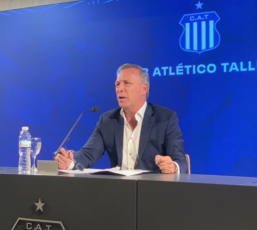 Tomiconcina's tweet photo. Andres Fassi expuso a la mafia que maneja el fútbol argentino. 

Tapia, Beligoy, los malos arbitrajes, las reuniones del comité en donde todo está programado, las ayudas a los que son serviciales. 

El único presidente que se le animó al poder. https://t.co/dFuIXy1Gls