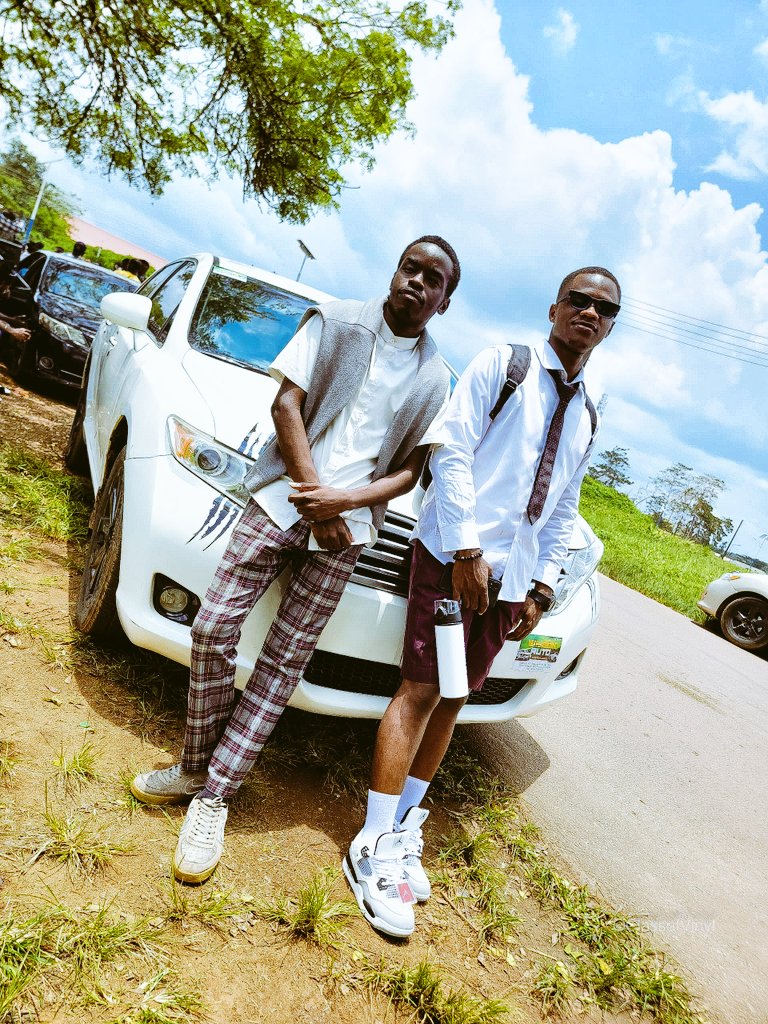 abdulbukunmi's tweet photo. Back to School 🤩

#Futaclass23
#TheConquistadorsfede
#Futa
#Futabro  
#Back2school https://t.co/XxkJIhjw9A