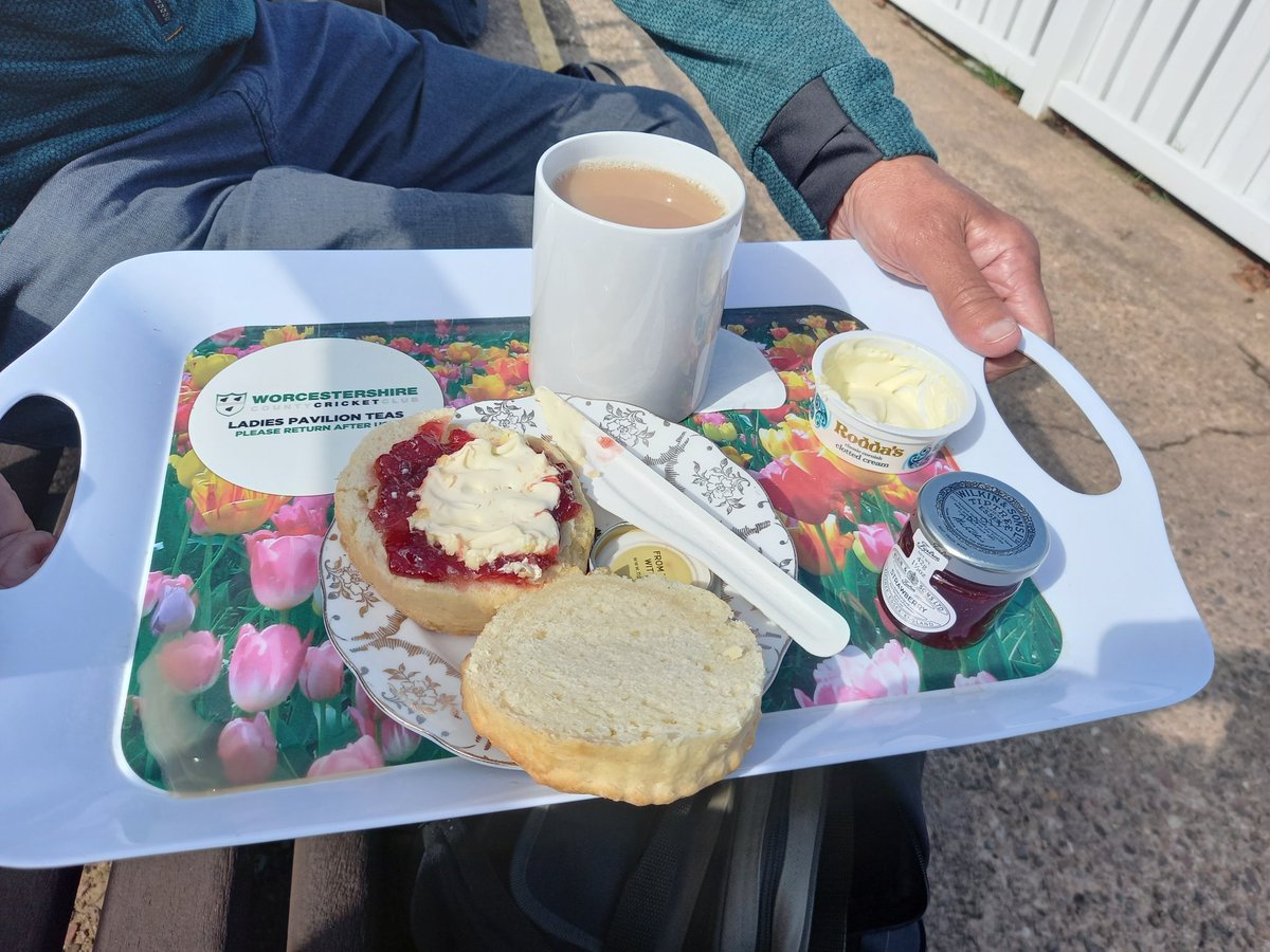 Enjoying an excellent day of county cricket <a href="/NewRoadEvents/">Visit Worcestershire New Road</a> to see <a href="/WorcsCCC/">🏆 Worcestershire CCC</a> take on <a href="/WarwickshireCCC/">Bears</a> with a cream scone tea on China plates.
It doesn't get much better!
<a href="/MattersCounty/">County Cricket Matters</a>
