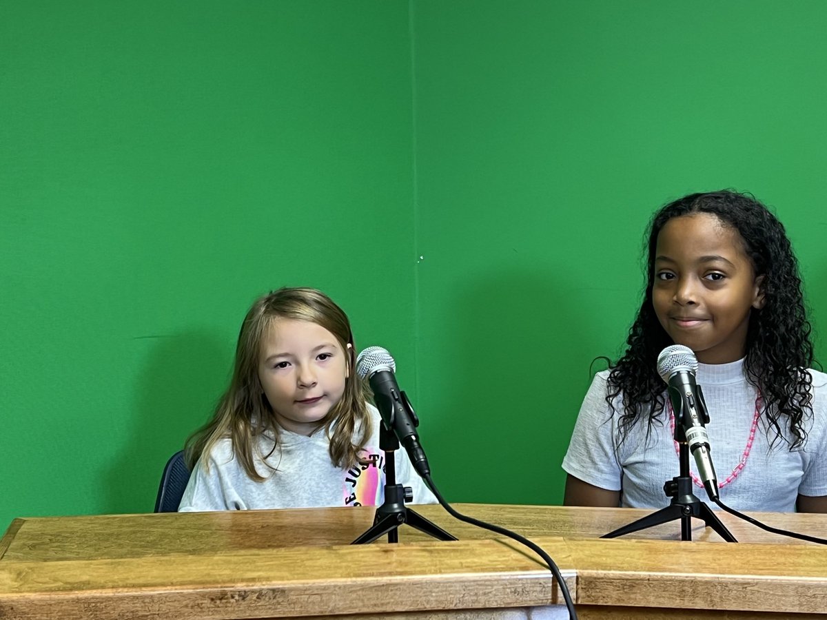 The best part of my day is having students share their love of reading on morning announcements! #MISDReads #BeeReader