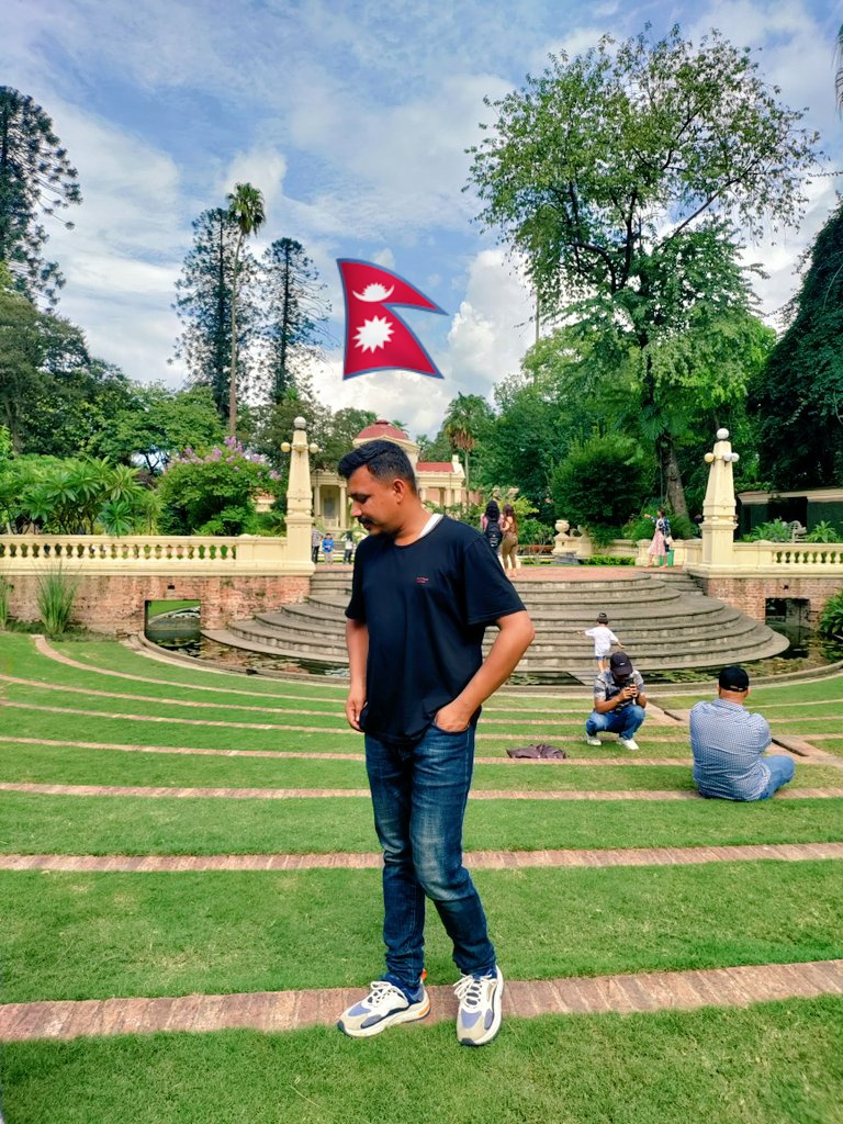 एक दिन हार्नु नै छ सबैले मृत्यु संग, जित्नु छ भने जिन्दगी संग जितेर देखाउ ।❣️💚
#शुभरात्रि 🌌