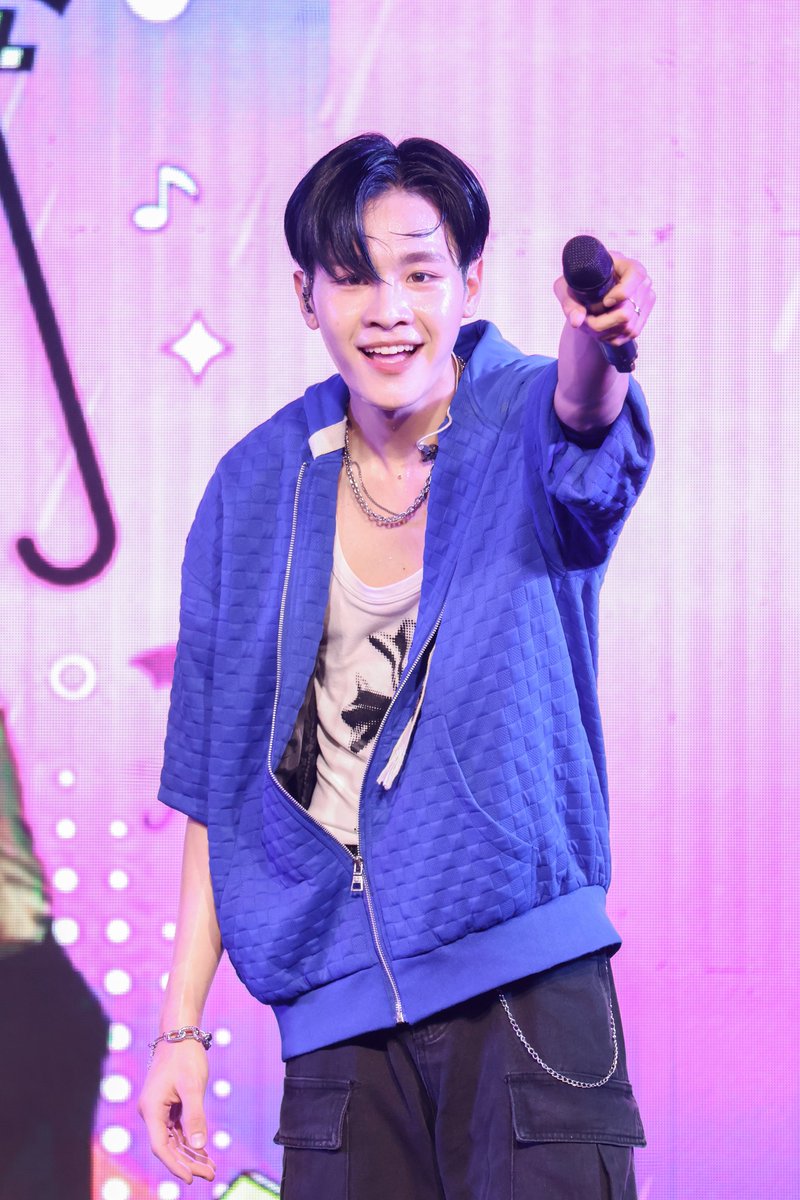 imnotbaaby's tweet photo. (㇏(•̀ᵥᵥ•́)ノ) #JamesPrimeTime 

⸝ ⸝  #PRIMETIMEth , #MellowPOPshowcase6 , #MellowPOP_HurtintheRain #MellowPOPshowcase2024 ✨ https://t.co/amUv2C9X3Y
