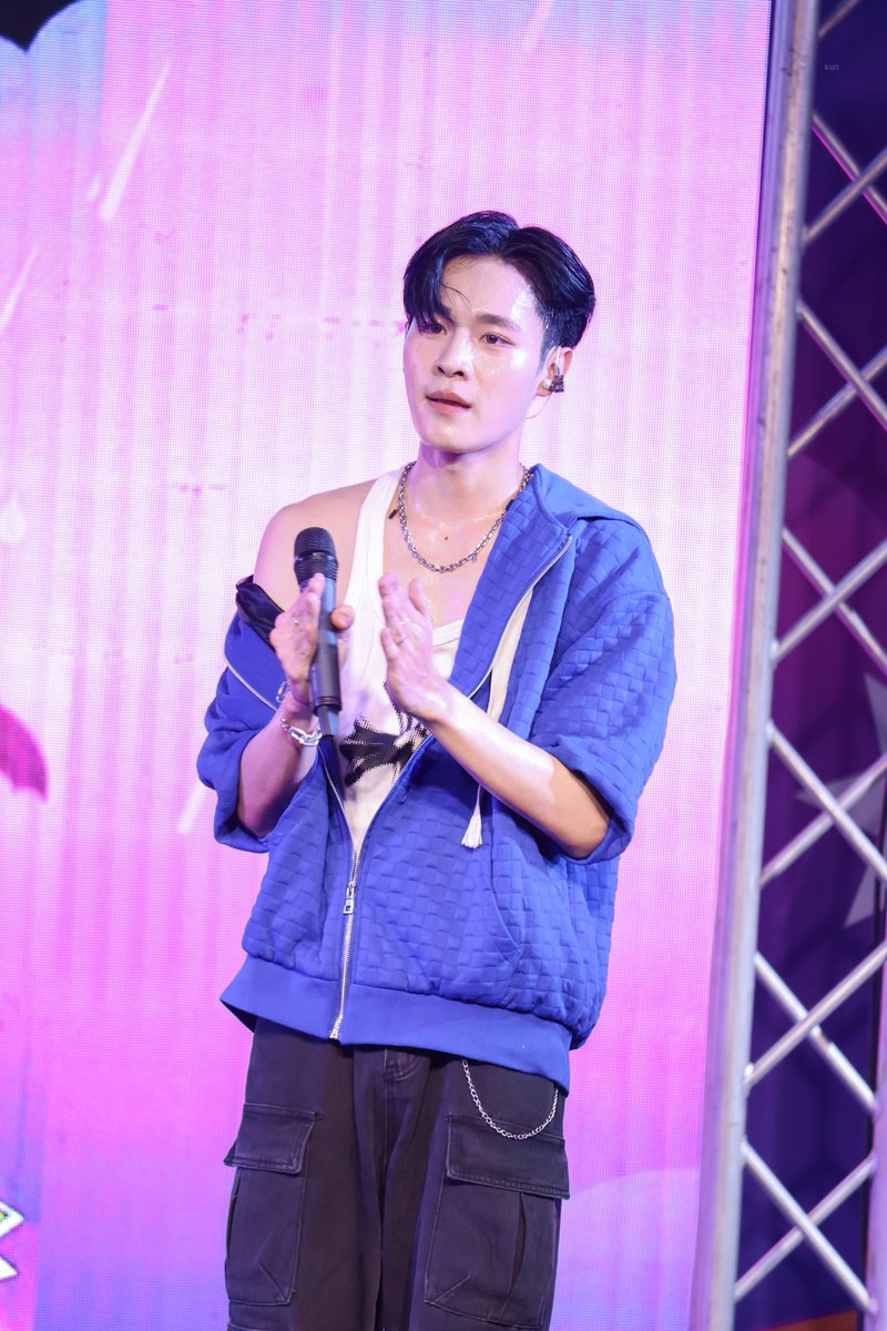 imnotbaaby's tweet photo. (㇏(•̀ᵥᵥ•́)ノ) #JamesPrimeTime 

⸝ ⸝  #PRIMETIMEth , #MellowPOPshowcase6 , #MellowPOP_HurtintheRain #MellowPOPshowcase2024 ✨ https://t.co/amUv2C9X3Y
