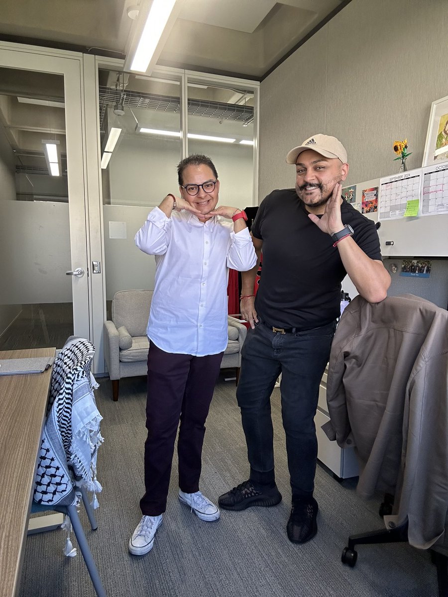 At <a href="/PittEducation/">Pitt School of Education</a> going over trans of color critique &amp; decolonial trans* feminism in education for <a href="/SerxioGonzalez/">Sergio A. Gonzalez, Ph.D.</a> course on Gender &amp; Sexuality in Higher Ed course. Very demure, very cutesy. We are not like these other girls.