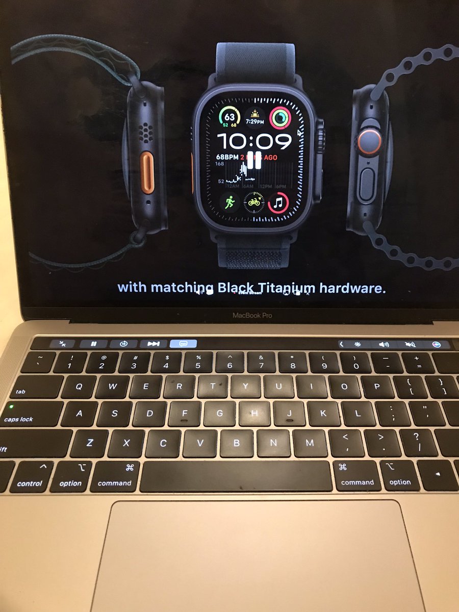techgurmania's tweet photo. Time for the new Apple Watch ultra #AppleEvent @Apple https://t.co/g0BR8BzZOM
