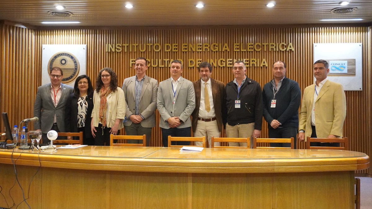 ⚡️La Red Nacional Colaborativa de Laboratorios de Acceso Remoto (Red #RLab), creada por el #CONFEDI en 2018, suma una nueva red sectorial orientada exclusivamente al sector de petróleo y gas. Este proyecto es llevado adelante junto con <a href="/FundacionYPF/">Fundación YPF</a>.  🇦🇷

⬇️