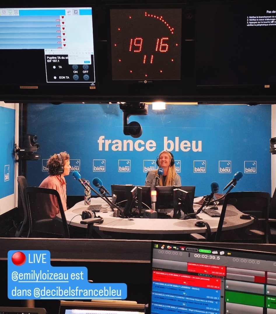 Franckm22's tweet photo. 📍Emily Loizeau actuellement dans #DécibelsFB avec @EmilieRadioFr
📣 Pour son album #LaSouterraine ! https://t.co/URL14mHQSJ