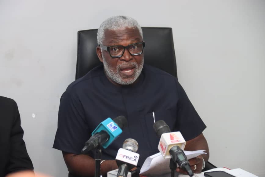 news_ghana's tweet image. Thousands To Picket At Trade Ministry If Government Fails To Pass The Consumer Protection Bill dlvr.it/TD1sDF #Business #ConsumerProtectionBill #Fails #government #Pass