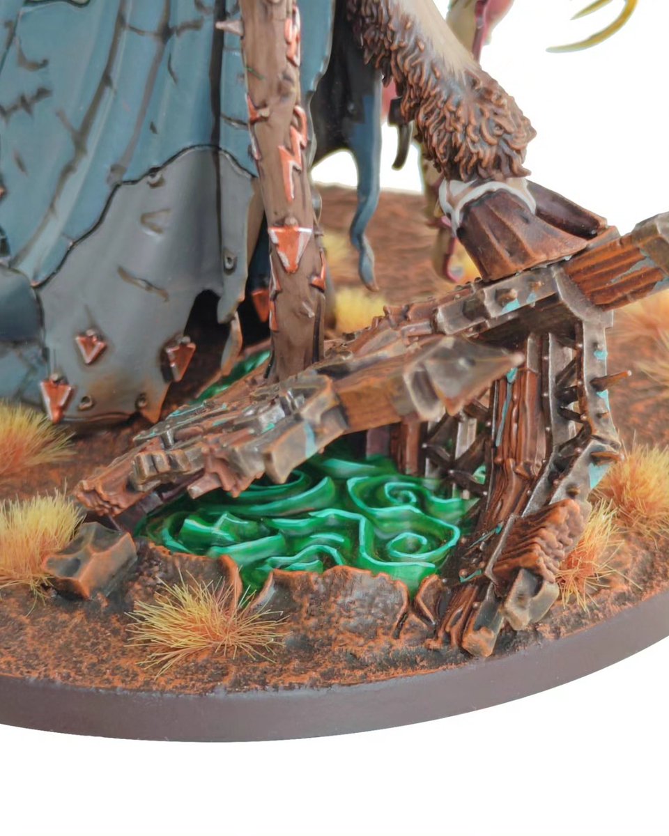 My rendition of Vizzik Skour!

Another big-big thank you to my good friend <a href="/Hellstorm_Mikey/">Hellstorm Mikey</a> for allowing me to show my love for these silly rats! Enjoy! <a href="/warhammer/">Warhammer Official</a>
Knocked it out of the park with this model 🐀
#warhammer #adwip #ad #newaos #skaven #vizzik