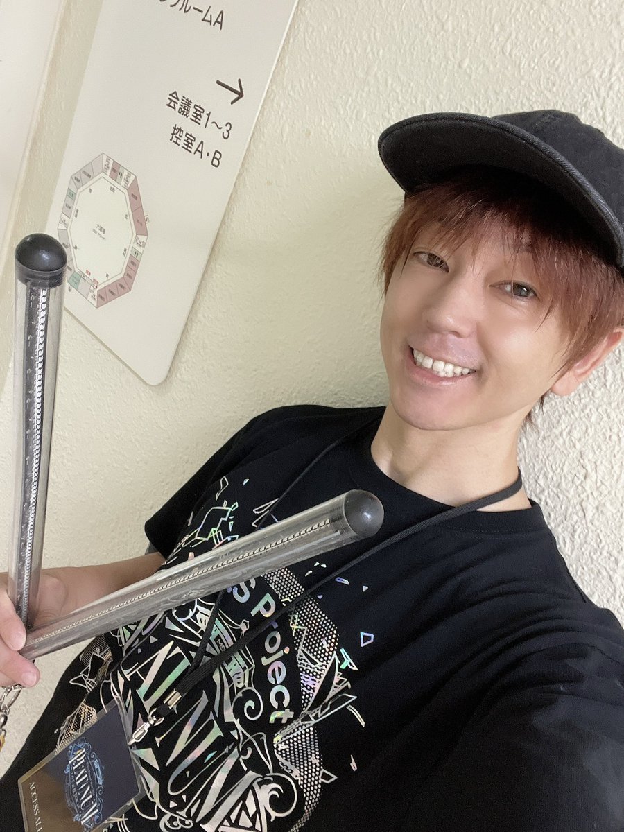 jicky_pocket's tweet image. M.S.S Projectさんの武道館ライブでした！
今回もビジュアルポイ演出を担当させていただきました
7年前のツアー&amp;amp;武道館からのお付き合いなので感慨深い…
今回ポイ使用は少なめでしたがメンバーさんのいろいろなパフォーマンス盛り沢山で最高でしたっ
そしてマグロガチ解体には震えたぁ🐟
#MSSP武道館